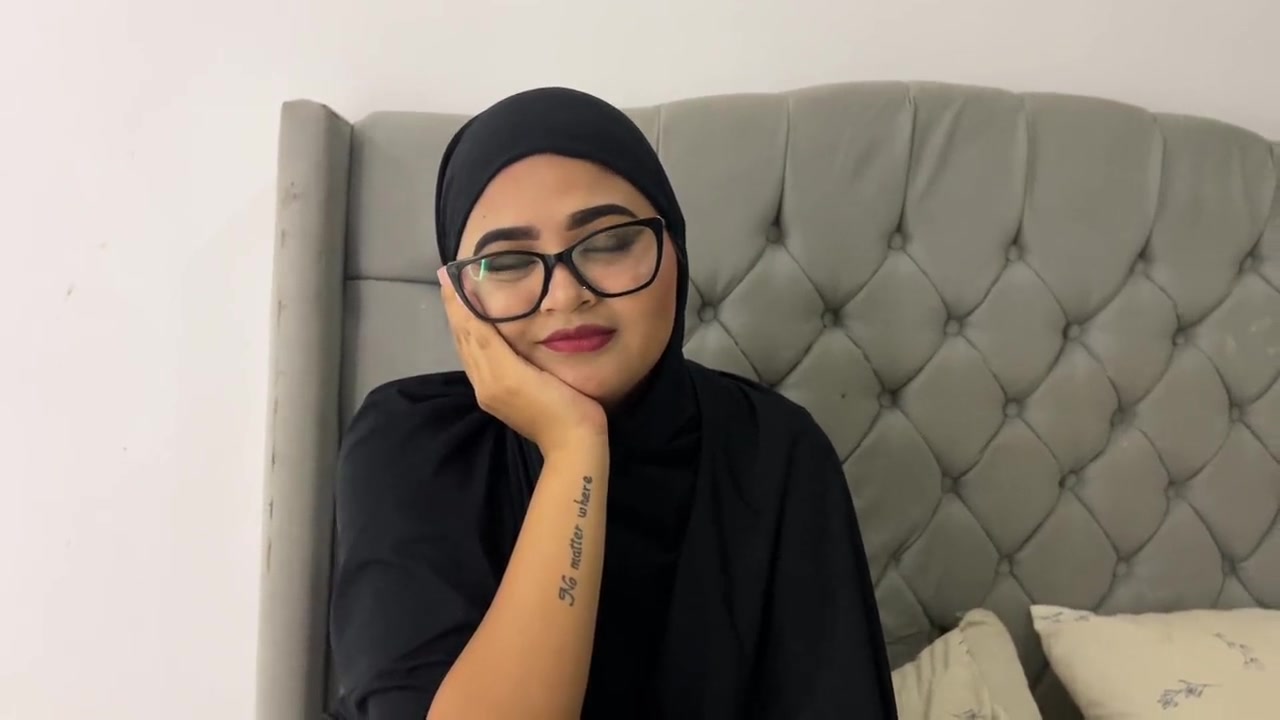 Religious Muslim Stepsister Drops Her Beliefs To Deep Throat A Cock
